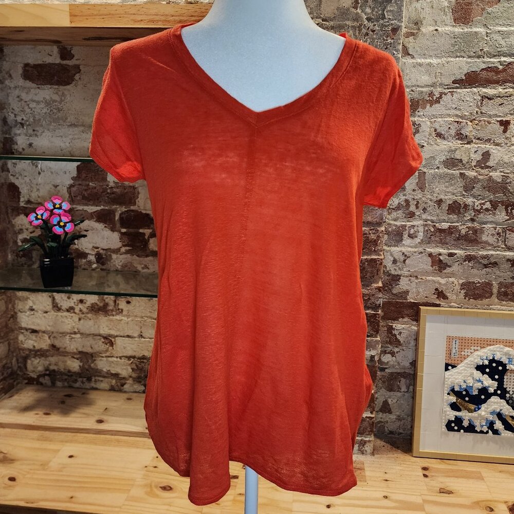 Tahari | V-Neck Linen Short Sleeve T-Shirt NWOT